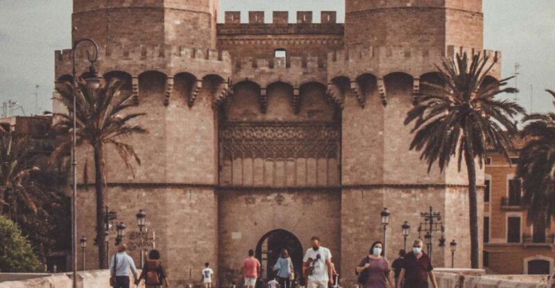 Valencia: Private and Guided City Walking Tour - Highlights of the Experience