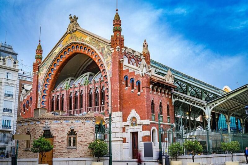 Valencia: Private Custom Tour With a Local Guide - Expert Local Guidance