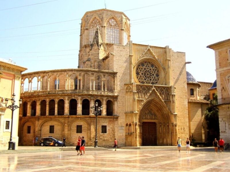 Valencia: Private Exclusive History Tour With a Local Expert - Tour Inclusions Overview