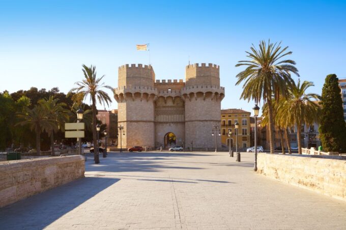 Valencia: Private Guided City Walking Tour - Historic City Center Monuments