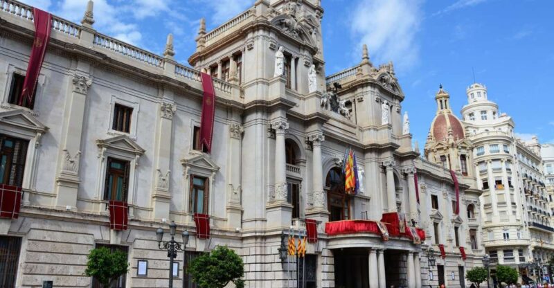 Valencia - Private Historic Walking Tour - Valencia Cathedral