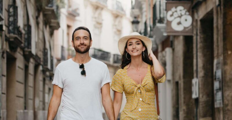 Valencia: Private Photo Tour in the Old Town - Highlights of the Experience