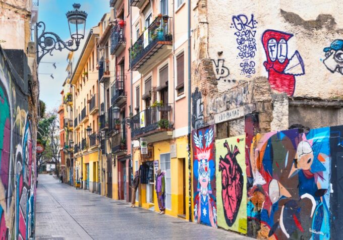 Valencia: Scavenger Hunt and Iconic Sights Self-Guided Tour - Customer Feedback and Recommendations