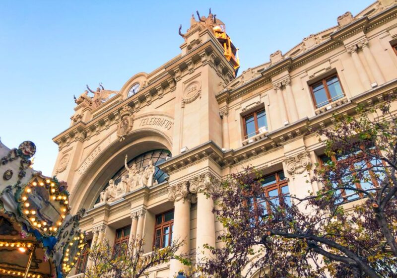 Valencia: Scavenger Hunt and Monumental Self-Guided Tour - Explore Iconic Sights