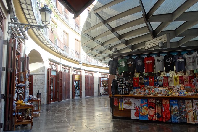 Valencia Step by Step for You - Central Market of Valencia