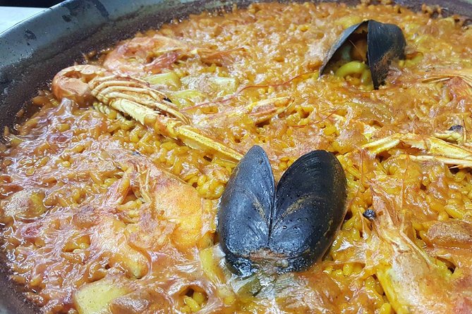 Valencia Sunset Cruise With Dinner at the Beach - Customer Feedback and Issues