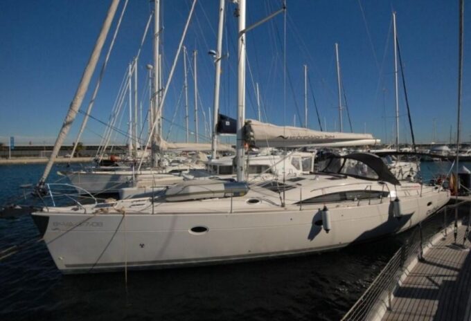 Valencia: Sunset Trip in a Sailboat With Drinks Included - Frequently Asked Questions