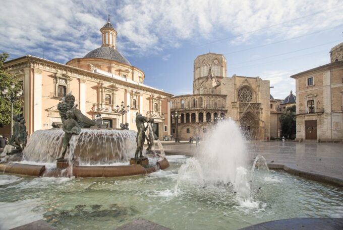 Valencia Tourist Card - 7 Days - Suitable Traveler Types