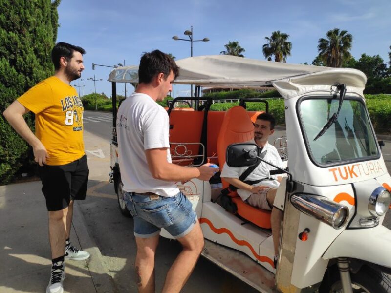 Valencia: Tuk Tuk City Tour - Main Stops