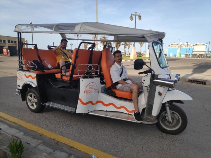 Valencia: Tuk Tuk Modern Tour - Frequently Asked Questions