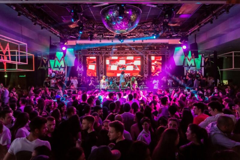 Valencia Vip: Bar-Hopping, Free Shots, Cocktail and Disco - Additional Information