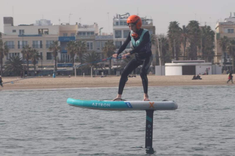 Valencia Wake Foil Class - Instruction and Safety
