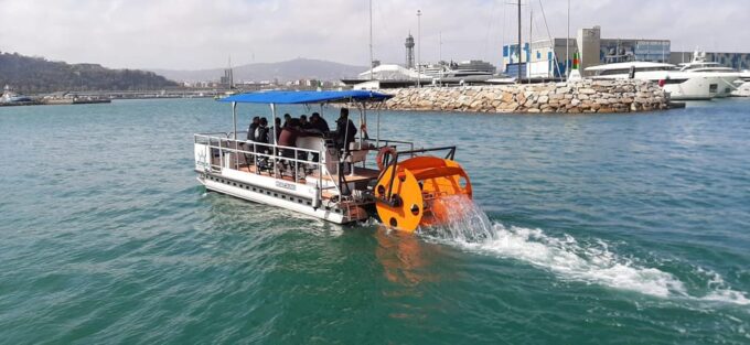 Valencia: Water Beer Bike Tour - Language Options and Accessibility