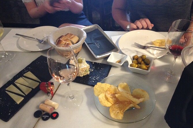 Valencia Wine Tasting and Tapas Experience - Knowledgeable and Personable Guides