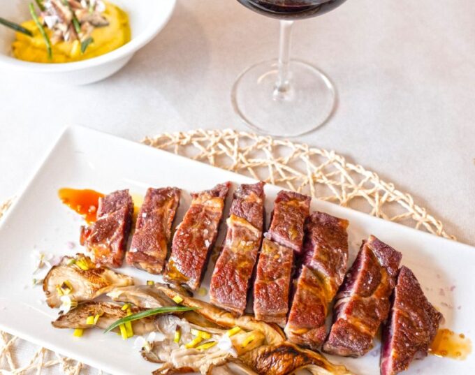 Valencia: Winery Visit With Vineyard Tour & Wine Tasting - Highlights of the Experience