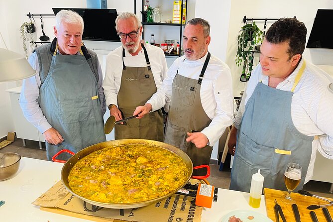 Valencian Paella Class With Welcome Drinks and Tapas - Key Points
