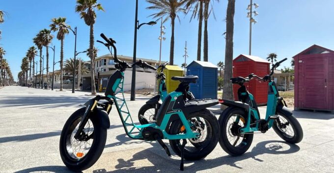 Valencias Beaches, City of Arts on a YAMAHA Electric Bike - City of Arts and Sciences