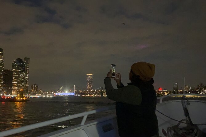 Valentines Dinner Cruise With the NYC Skyline Shared Experience - Feedback and Customer Reviews