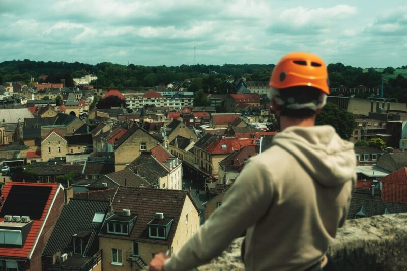 Valkenburg: Cave Climbing Tour - Guided Expedition
