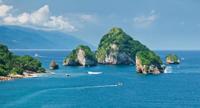 Vallarta: Arcos De Mismaloya Boat Tour & Snorkel + Beach - Meeting Point and Schedule