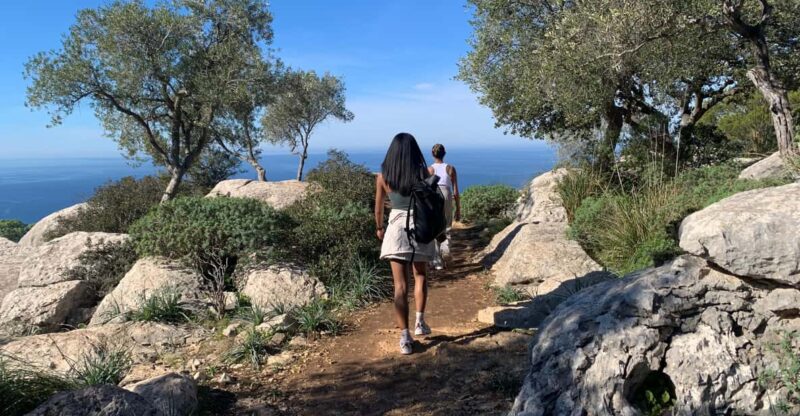 Valldemossa: Town and the Most Beautiful Viewpoints - Picturesque Valldemossa