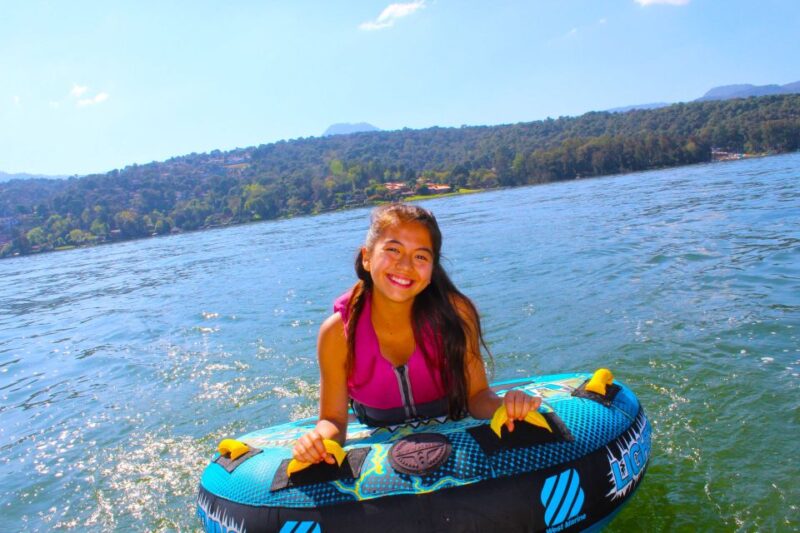 Valle De Bravo: Fast Boat With Aquatic Activities - Meeting and Pickup