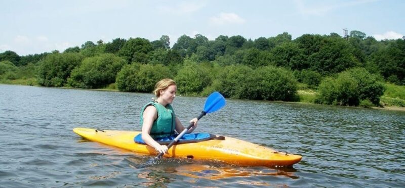 Valle De Bravo: Kayak and Paddle Board Rental Experience - Booking Information