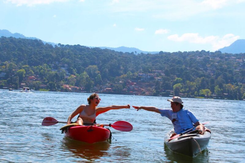 Valle De Bravo: Kayaking Tour - Safety and Restrictions