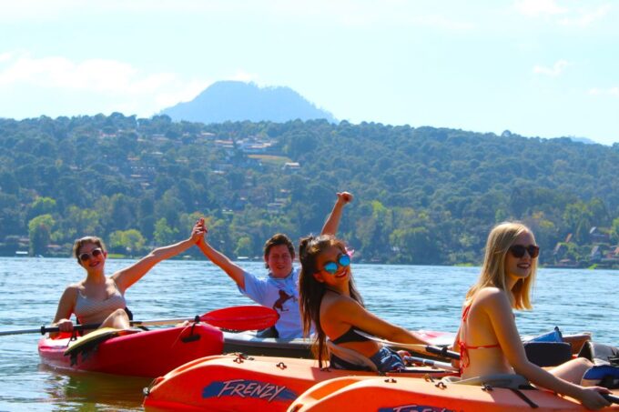 Valle De Bravo: Kayaking Tour - Frequently Asked Questions
