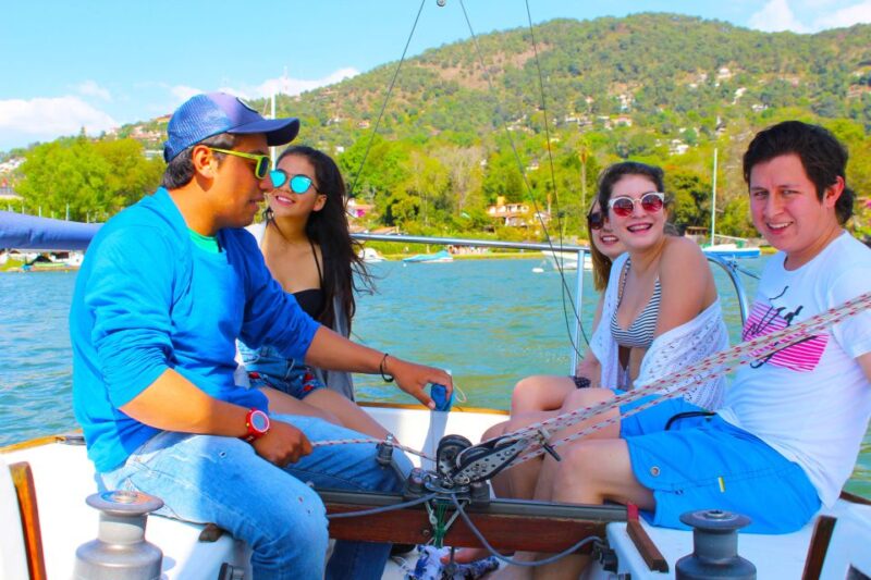 Valle De Bravo: Sailboat Tour Over the Lake. - Participant Guidelines