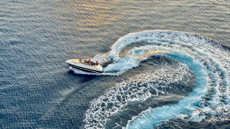 Valle De Bravo: Speedboat - Tour Inclusions