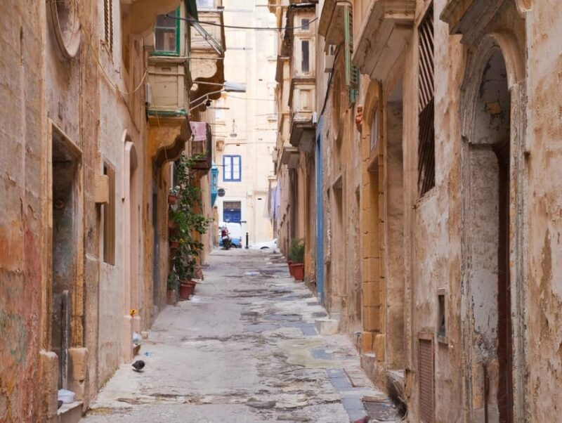 Valletta: Capture the Most Photogenic Spots With a Local - Meeting Point and Recommendations