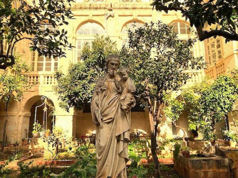 Valletta: Monastery and Secret Garden in Heart of the City. - Historical Architecture and Tranquility