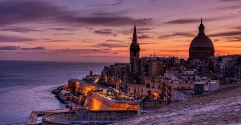 Valletta : Must-See Attractions Walking Tour - Private Group Options