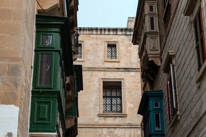 Valletta: Psychological Distress Quest Experience - Engagement and Immersive Gameplay