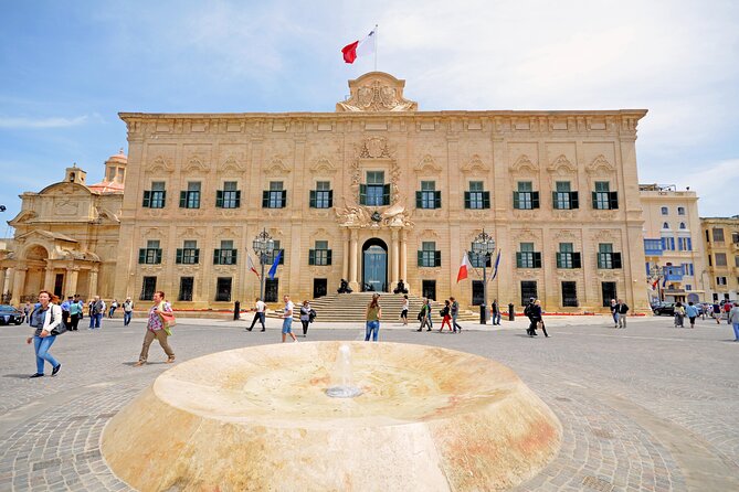 Valletta (Unesco) Guided Tour, Malta Experience (Included), Cathedral (Optional) - Exploring Vallettas History