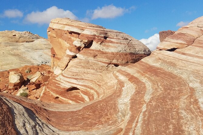 Valley of Fire Guided Hiking Tour From Las Vegas - Inclusions and Exclusions