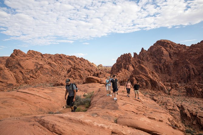 Valley of Fire Hiking Tour From Las Vegas - Tour Reviews and Ratings