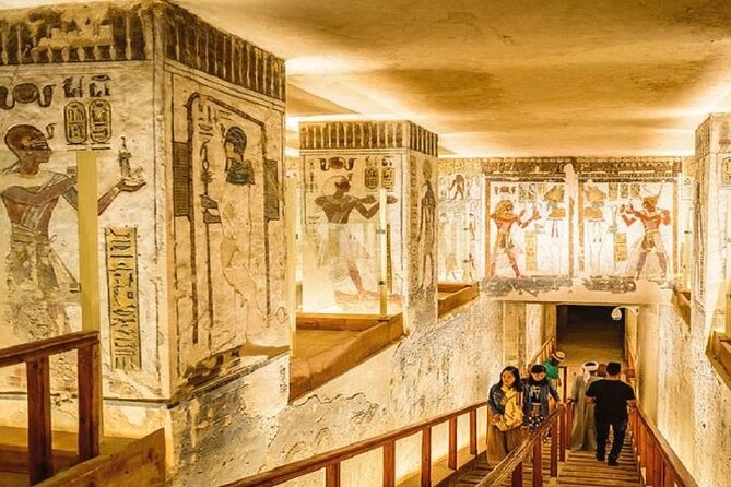 Valley of the Kings and Queens Guided Tour From Luxor With Lunch - Guided Tour of Valley of the Kings