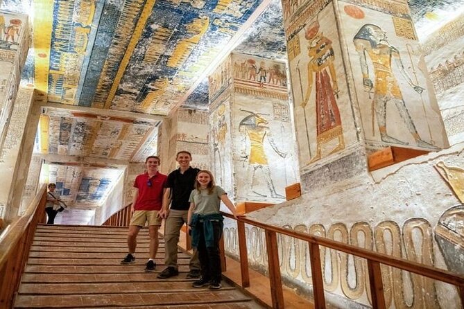 Valley of the Kings and Queens Guided Tour From Luxor With Lunch - Lunch