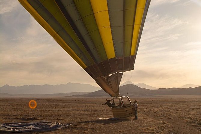 Valley of the Moon, Route of the Salares, Geyser Del Tatio and Baltinache - Valle De La Luna Highlights