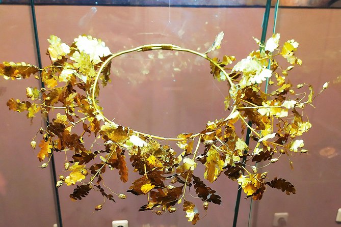 Valley of the Thracian Kings, Hidden Treasures - Guide and Food Inclusions