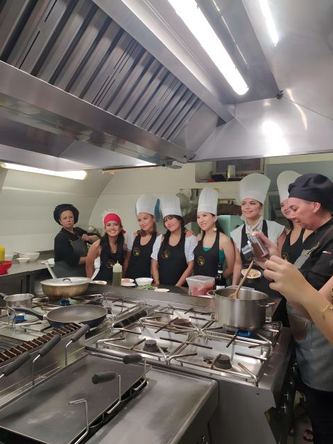 Valnerina/Pasta Cooking Class in a 12TH Century Location - Positive Customer Feedback