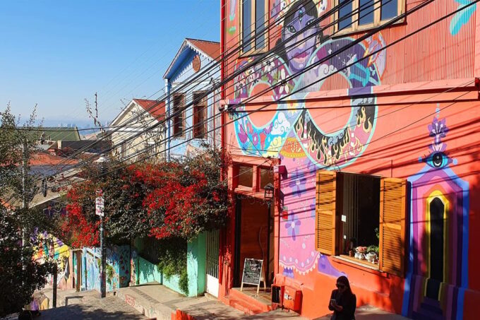 Valparaiso Art and Culture With Tasting in Casablanca - Vibrant Arts of Valparaiso
