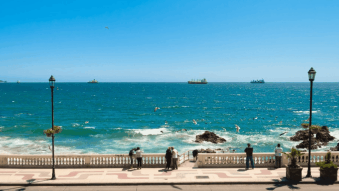 Valparaíso: Private Full Day Sightseeing Tour - Local Cuisine and Lunch Options