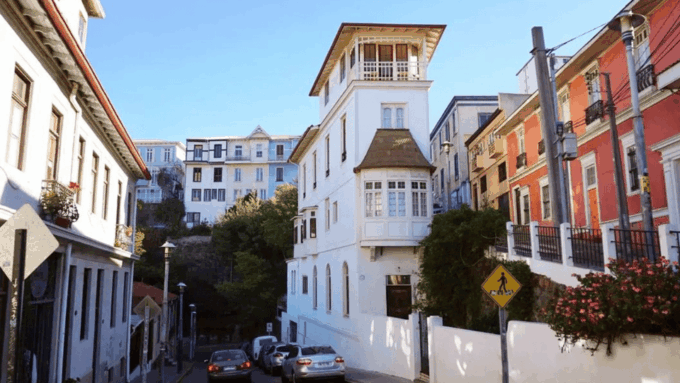 Valparaíso: Private Full Day Sightseeing Tour - Frequently Asked Questions