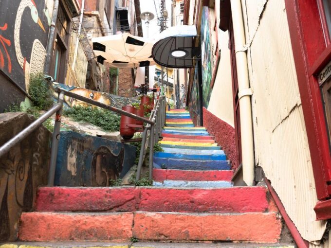 Valparaiso: Street Art Tour + Lunch in a Small Group - Additional Information