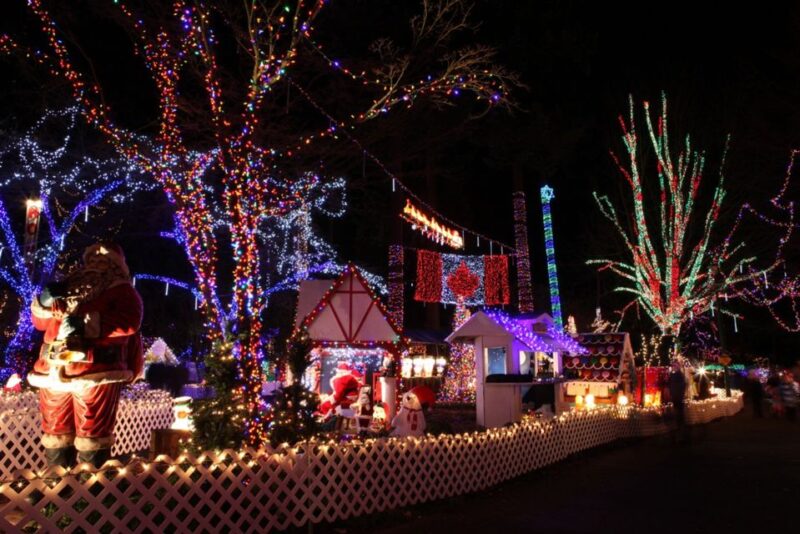 Vancouver Christmas Light Tour Private - Itinerary Notes