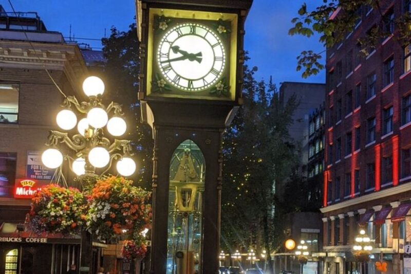 Vancouver: City Highlights Private Tour - Attractions Included