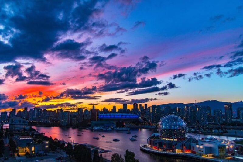 Vancouver City Tour With Flyover Canada & Vancouver Lookout - Included Attractions